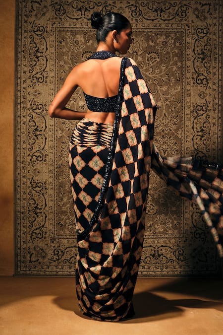 Mukta Sabharwal Zehan Printed Pre-Stitched Saree With Blouse 