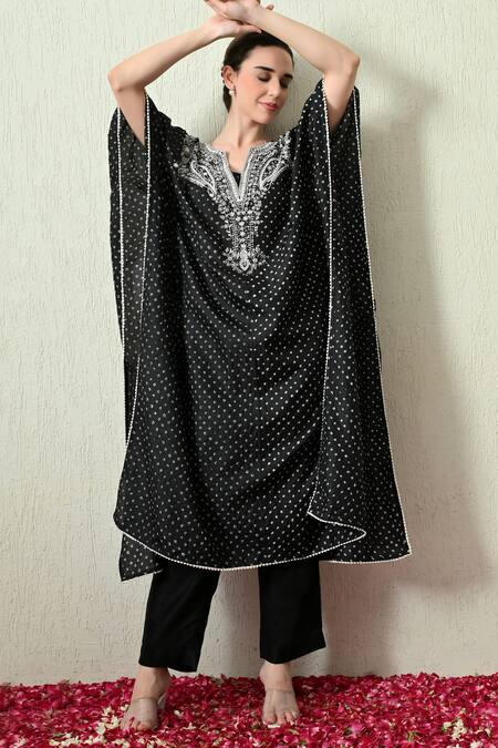 Buy_OHH CROW_Black , Chanderi Embroidery V-neck Bandhani Print Kaftan And Pant Set 