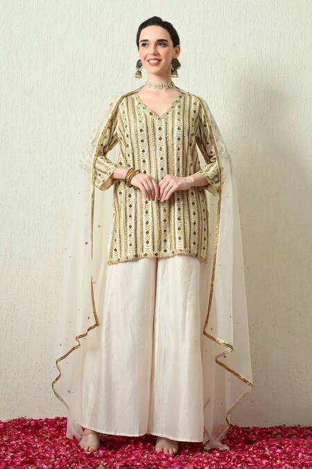 Buy_OHH CROW_Ivory Chanderi Silk, Organza Embroidery, Sequins, Zari V-neck Kurta Set _Online_at_Aza_Fashions