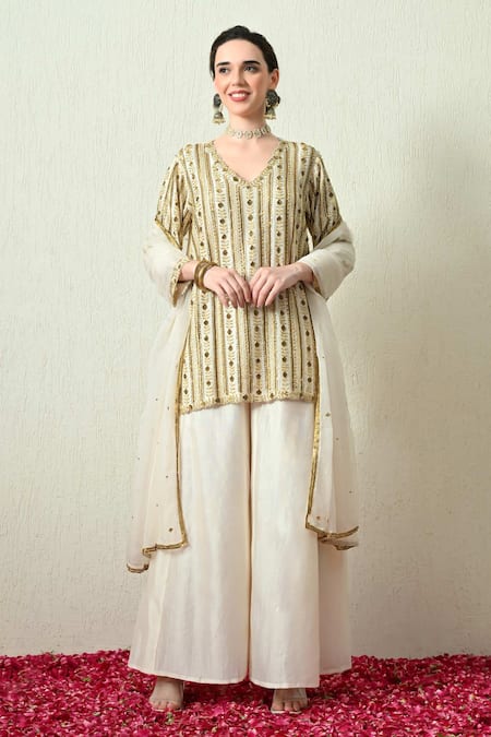 OHH CROW Embroidered Chanderi Kurta Set 