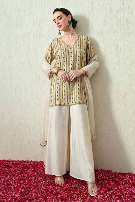 OHH CROW_Ivory Chanderi Silk, Organza Embroidery, Sequins, Zari V-neck Kurta Set _at_Aza_Fashions
