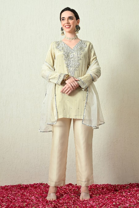 OHH CROW Embroidered Crush Tissue Silk Kurta Set 