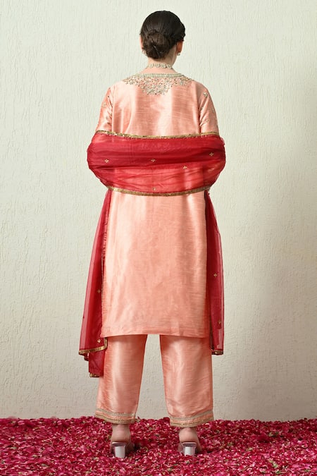 OHH CROW Embroidered Raw Silk Kurta Set  