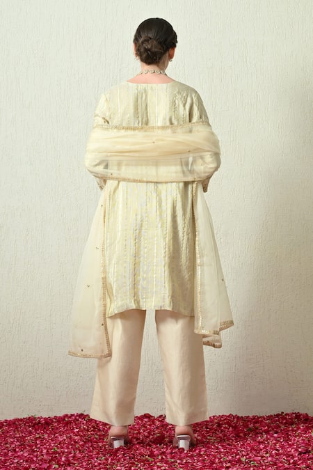 OHH CROW Embroidered Crush Tissue Silk Kurta Set 