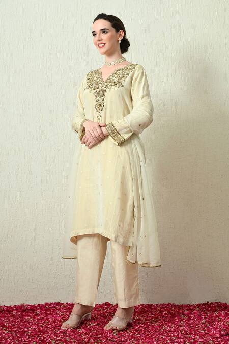 OHH CROW_Ivory Tissue, Silk, Chanderi Silk, Organza Embroidery, Zari Crush Kurta Set _at_Aza_Fashions