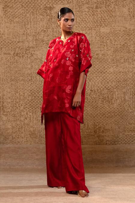 Buy_Eeda_Red Silk Organza, Chanderi Applique, Sequins Split Floral Kurta And Pant Set 
