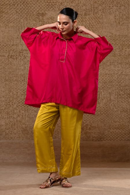 Eeda Embroidered Bird Motif Kurta & Pant Set 