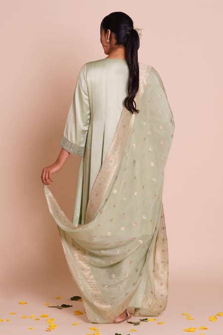 Brij Neelima Embroidered Kurta Set 