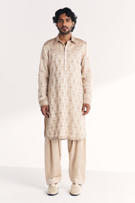 Studio Bagechaa Athar Ivory Embroidered Pathani Kurta Set 