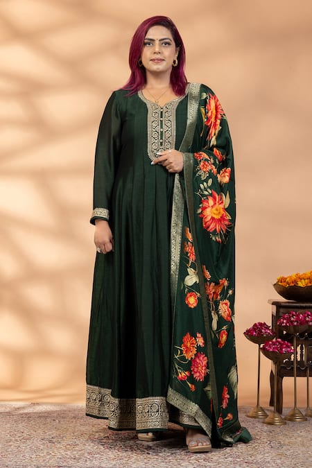 Mamicha Zari Mehak Green Embroidered Anarkali & Dupatta 