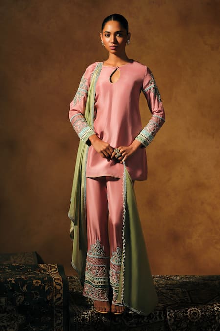 Mukta Sabharwal Eshani Embroidered Kurta Set 