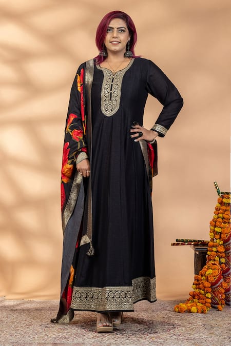 Mamicha Noor-e-Kala Embroidered Anarkali With Dupatta 