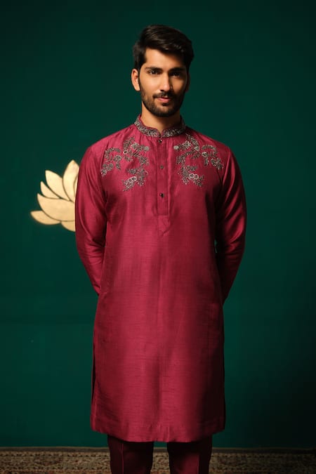 Niloufer By Aasif Ally_Maroon Silk Embroidery Zardozi Handwork Kurta And Pant Set _Online_at_Aza_Fashions