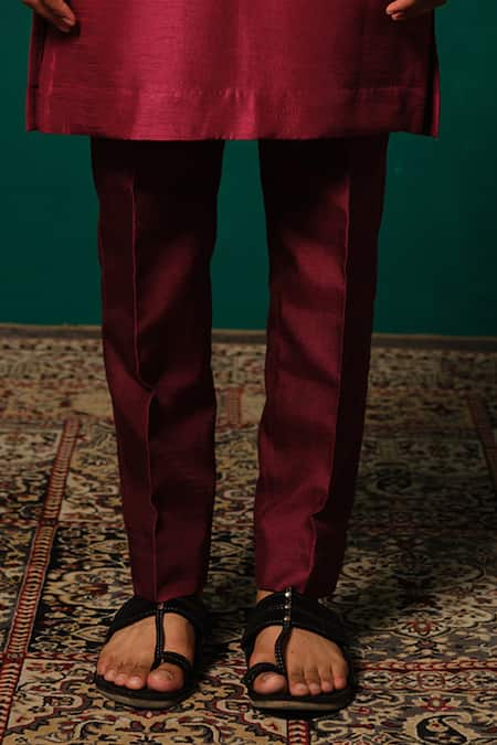 Buy_Niloufer By Aasif Ally_Maroon Silk Embroidery Zardozi Handwork Kurta And Pant Set 