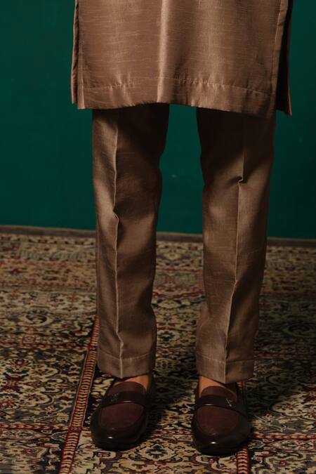 Niloufer By Aasif Ally_Brown Silk Embroidery, Stones Cut Dana And Zardozi Handwork Kurta & Pant Set _Online_at_Aza_Fashions