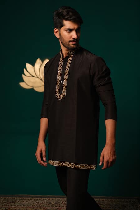 Niloufer By Aasif Ally_Black Silk Embroidery, Zari Zardozi Short Kurta And Pant Set _at_Aza_Fashions