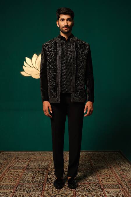 Niloufer By Aasif Ally_Black Silk Embroidery, Beads Cutdana Handwork Inner Jacket And Pant Set _at_Aza_Fashions