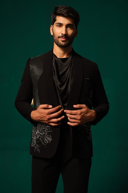 Niloufer By Aasif Ally_Black Silk Sequins Sequence And Cutdana Handwork Blazer Set _Online_at_Aza_Fashions