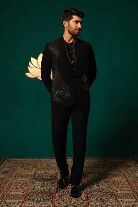 Buy_Niloufer By Aasif Ally_Black Silk Sequins Sequence And Cutdana Handwork Blazer Set 