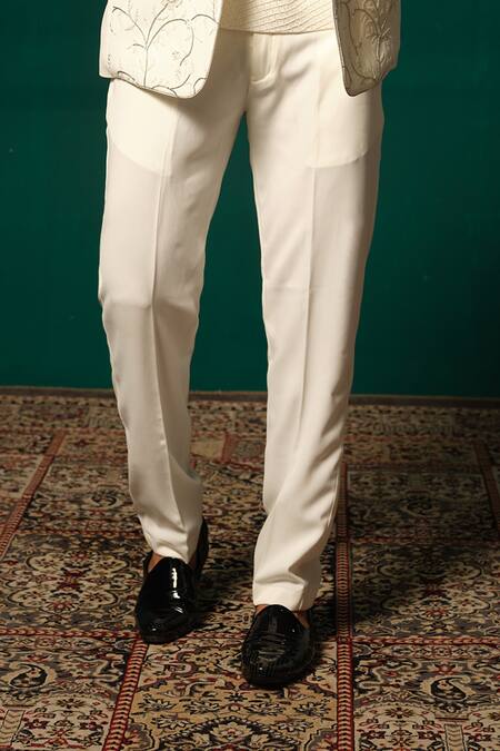 Niloufer By Aasif Ally_White Silk Embroidery Zardozi And Cutdana Handwork Blazer & Pant Set _at_Aza_Fashions