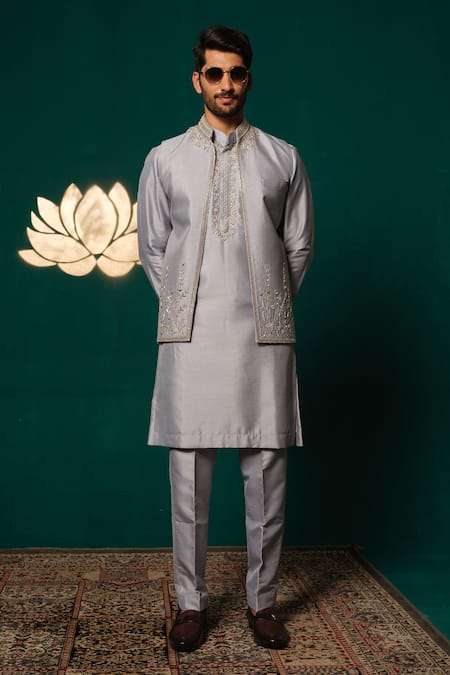 Niloufer By Aasif Ally_Gray Silk Embroidery, Sequins, Zari Zardozi And Cut Dana Kurta Set _at_Aza_Fashions