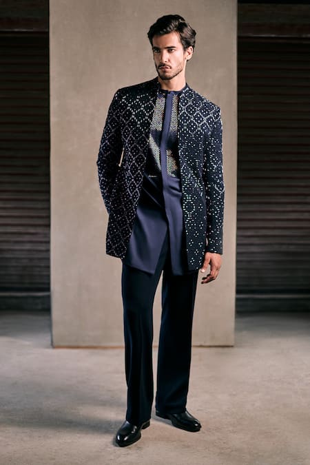 Tisa - Men Geometric Embroidered Bandhgala Set 