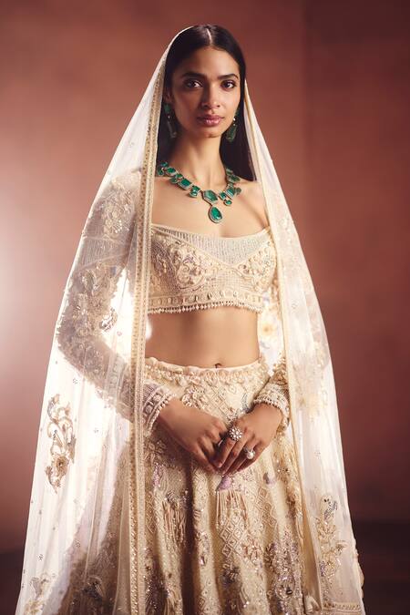 Buy_Awigna_Ivory Net Embroidery, Beads, Sequins, Zari Square Bridal Embellished Lehenga Set _Online_at_Aza_Fashions
