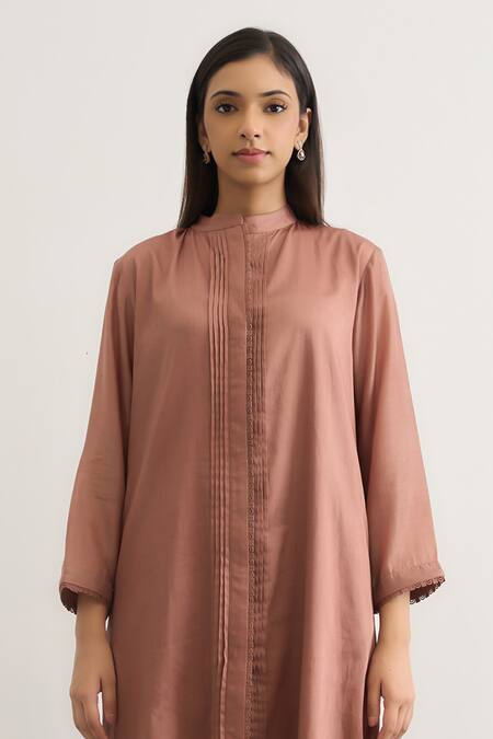 RAAS LIFE_Pink Vegan Silk Lace Mandarin Collar Gloria Pleated Panelled Kurta _Online_at_Aza_Fashions