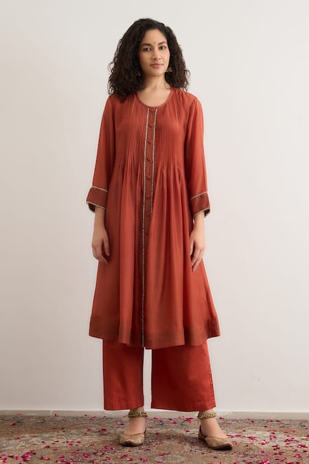 RAAS LIFE Tulip Pleated Kurta Set 
