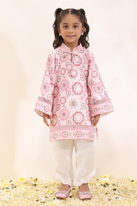 Neha Gursahani Floral Printed Kurta Set With Jaali Embroidery 