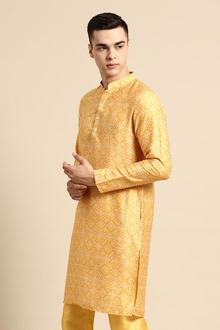 Buy_Sayisha_Yellow Silk Geometric Printed Kurta _Online_at_Aza_Fashions