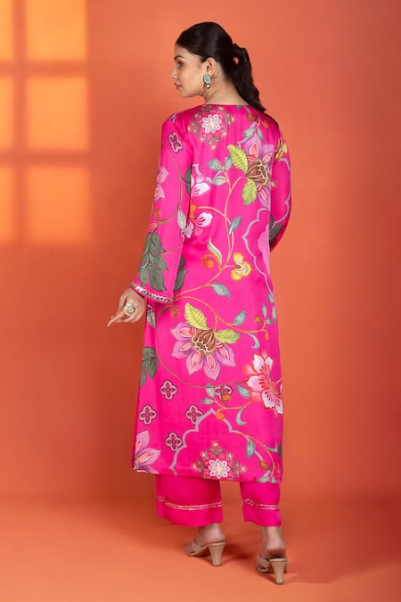 Tanu Malhotra Floral Printed Kurta Set 