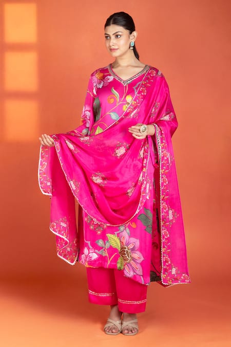 Tanu Malhotra Floral Printed Kurta Set 