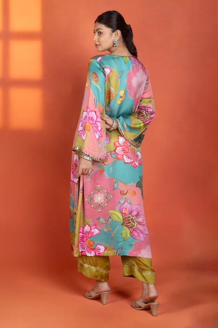 Tanu Malhotra Floral Printed Kurta Set 