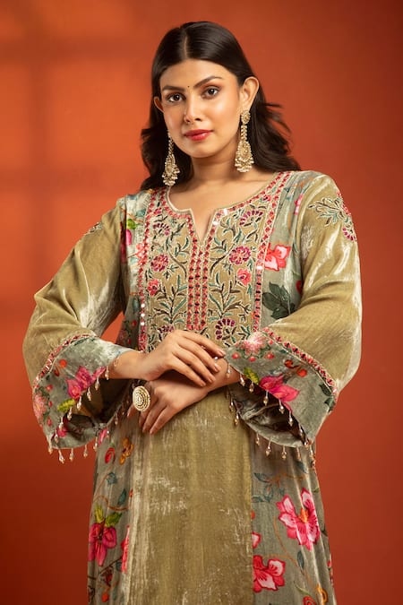 Tanu Malhotra_Green Silk, Velvet, Lycra Printed Side-panel Long Kurta And Churidar Set _Online_at_Aza_Fashions