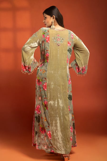 Tanu Malhotra Printed Side-Panel Embroidered Long Kurta & Churidar Set 