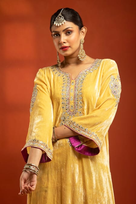 Buy_Tanu Malhotra_Yellow Velvet, Silk Embroidery, Sequins, Stones, Foil Printing, Kurta Salwar Set _Online_at_Aza_Fashions