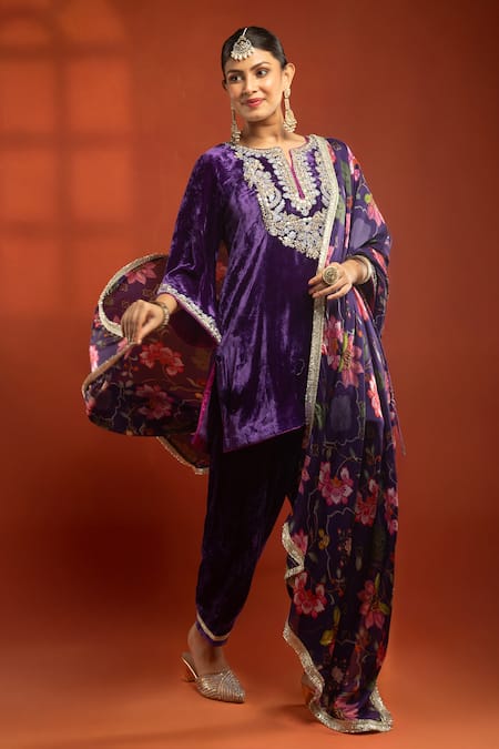 Tanu Malhotra Embroidered Velvet Kurta Dhoti Set  