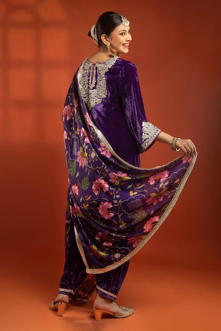 Tanu Malhotra Embroidered Velvet Kurta Dhoti Set  