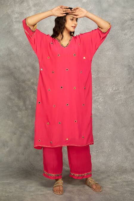 Buy_Tanu Malhotra_Fuchsia Crepe Mirrors V-neck High-low Kaftan Kurta And Pant Set _Online_at_Aza_Fashions