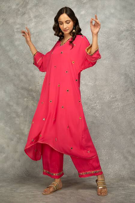 Buy_Tanu Malhotra_Fuchsia Crepe Mirrors V-neck High-low Kaftan Kurta And Pant Set 