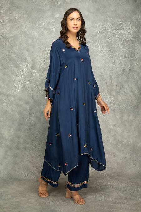 Tanu Malhotra_Blue Crepe Mirrors, Embroidery V-neck Work Kaftan Kurta And Pant Set _at_Aza_Fashions