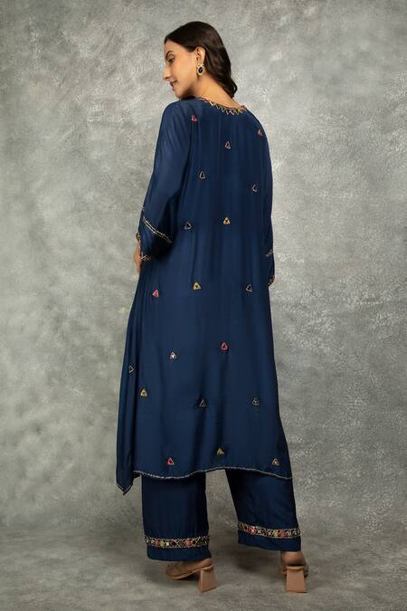 Buy_Tanu Malhotra_Blue Crepe Mirrors, Embroidery V-neck Work Kaftan Kurta And Pant Set 