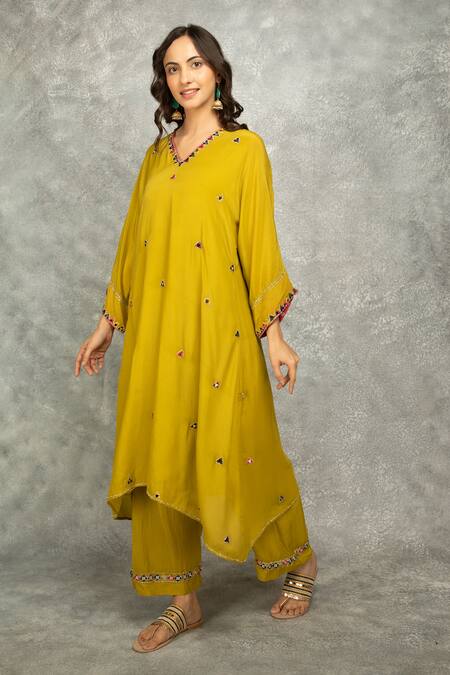 Buy_Tanu Malhotra_Mustard Crepe Mirrors V-neck Work Kaftan Kurta And Pant Set _Online_at_Aza_Fashions