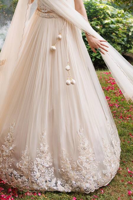 Buy_Meenagurnam_Gold Net Embroidery, Sequins, Cut Work, Tassels 3d Flower Corset Lehenga Set _Online_at_Aza_Fashions