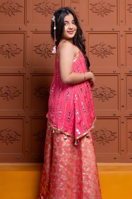 Kirti Agarwal - Pret N Couture Pink Chinon, Brocade Mirrors, Lace, Tassels, Zari Work Kurta And Palazzo Set Online at Aza Fashions Kirti Agarwal - Pret N Couture_Pink Chinon, Brocade Mirrors, Lace, Tassels, Zari Work Kurta And Palazzo Set _Online_at_Aza_Fashions