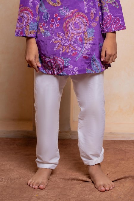 Kirti Agarwal - Pret N Couture Purple Crepe, Cotton, Silk Floral Leaf Motif Kurta And Pant Set Online at Aza Fashions Kirti Agarwal - Pret N Couture_Purple Crepe, Cotton, Silk Floral Leaf Motif Kurta And Pant Set _Online_at_Aza_Fashions