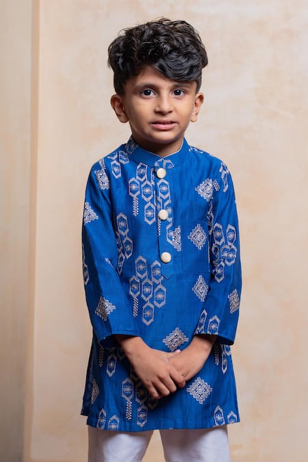 Kirti Agarwal - Pret N Couture_Blue Chanderi Silk, Cotton Embroidery Geometric And Floral Kurta Pyjama Set _Online_at_Aza_Fashions