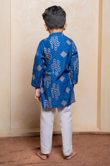 Kirti Agarwal - Pret N Couture Geometric & Floral Embroidered Kurta Pyjama Set 