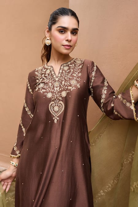Dohr India Brown Cotton, Silk, Organza Embroidery, Zari, Sequins Split Zeenat Kurta Set Online at Aza Fashions Dohr India_Brown Cotton, Silk, Organza Embroidery, Zari, Sequins Split Zeenat Kurta Set _Online_at_Aza_Fashions